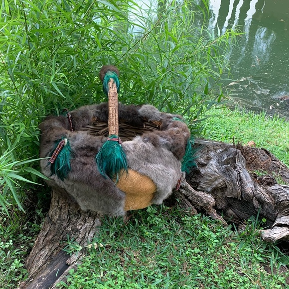 Native American Basket w/fur, feathers, metal concho on leather beaded straps. - Picture 8 of 13